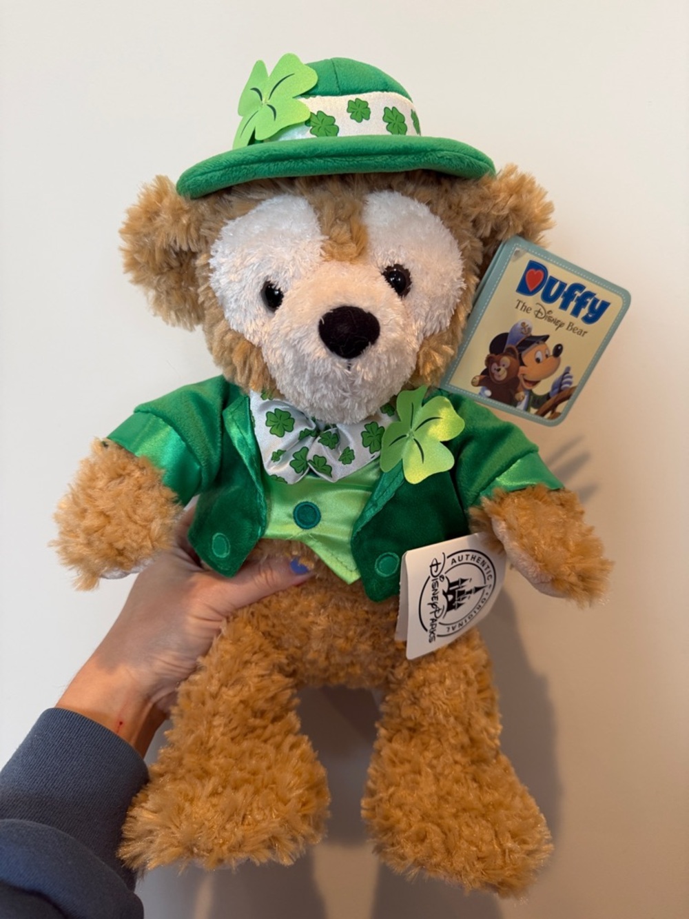 NWT Disney Duffy Bear Plush in Green St. Patrick's Outfit 🐻☘️